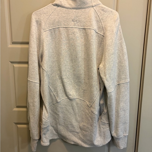 Lululemon Scuba - Picture 3 of 3